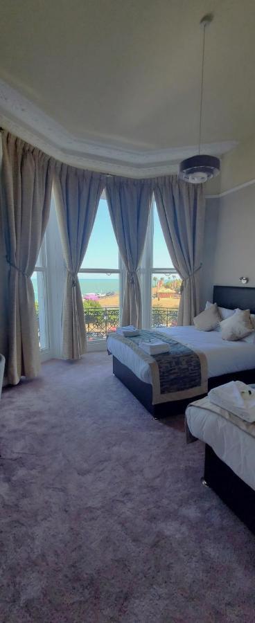 Alexandra Hotel Истборн Екстериор снимка